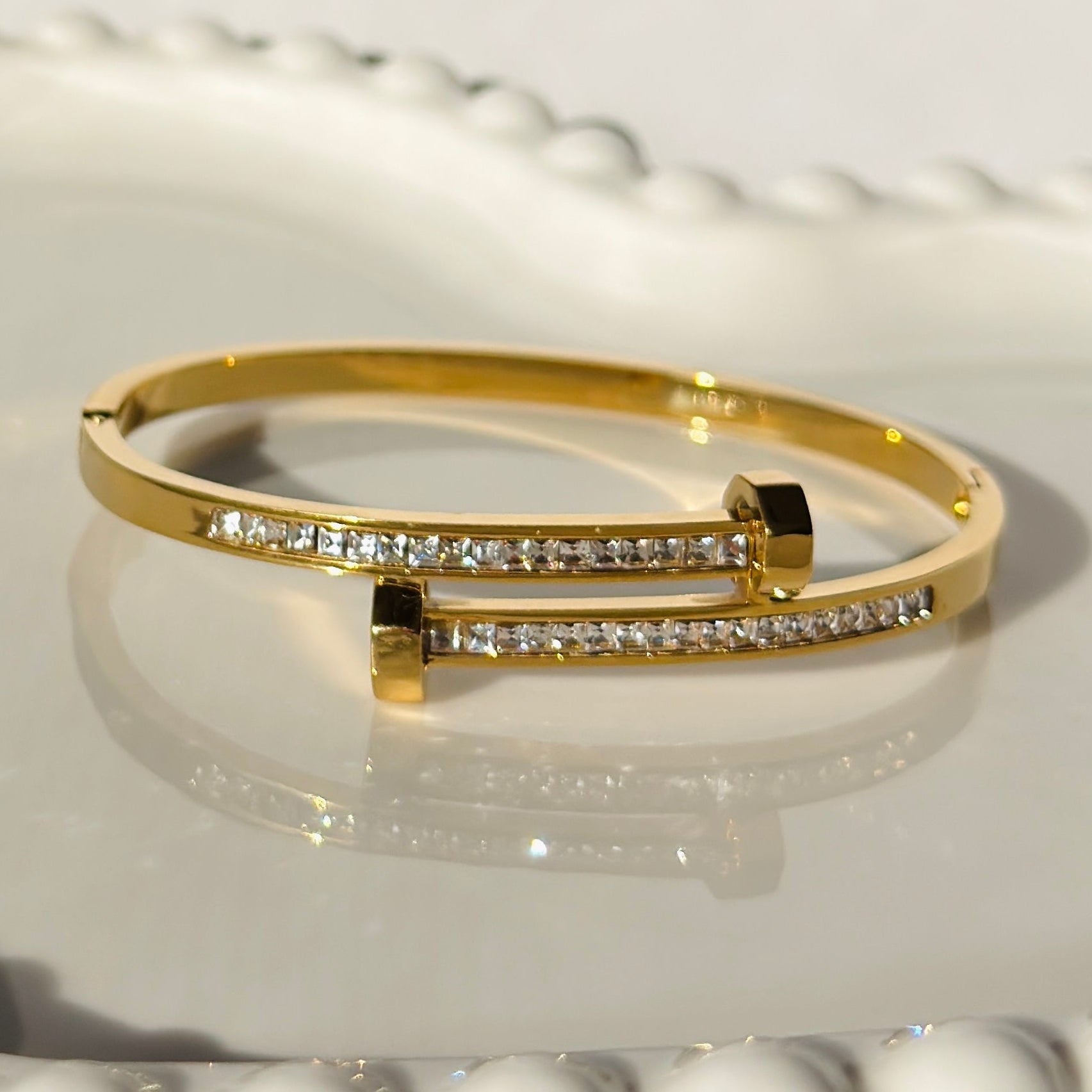 Gold Nail-Style Stainless Steel Bangle Bracelet – Non-Tarnish & Waterproof