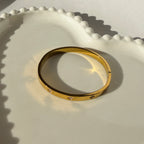 Star Motif Bangle Bracelet – Gold Toned & Tarnish Resistant