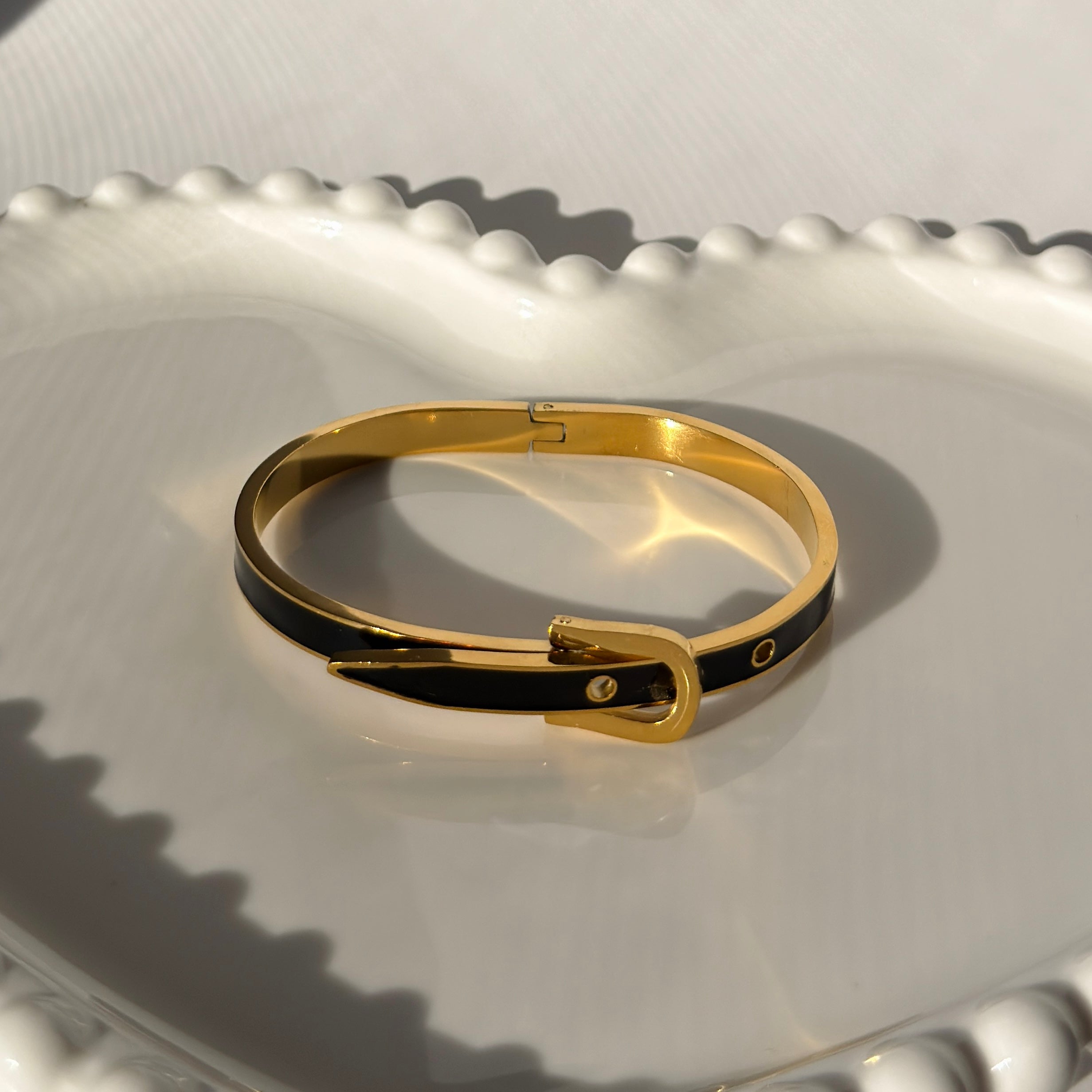 Black Enamel Buckle Bangle Bracelet – Gold Toned & Tarnish Resistant