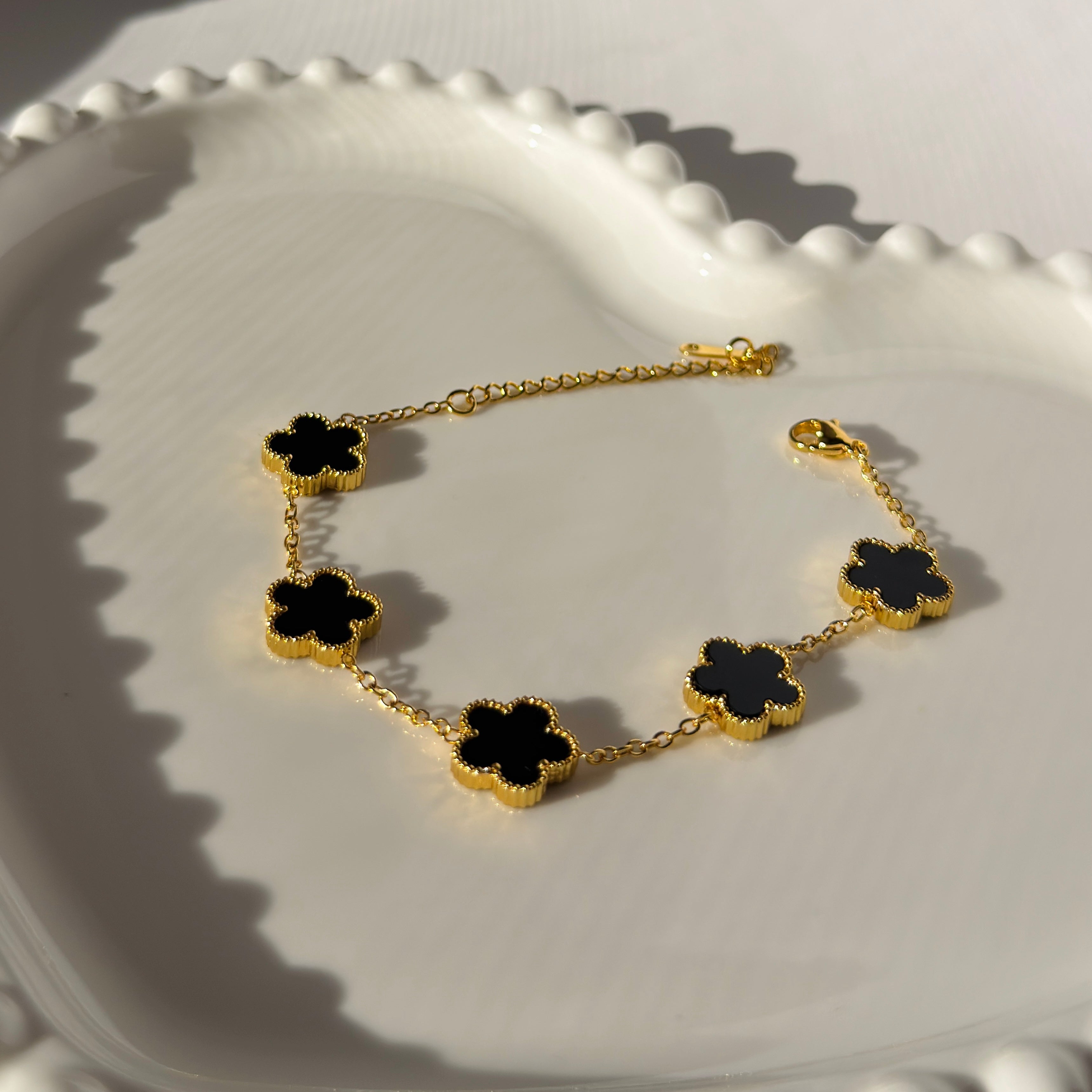 Black Clover bracelet