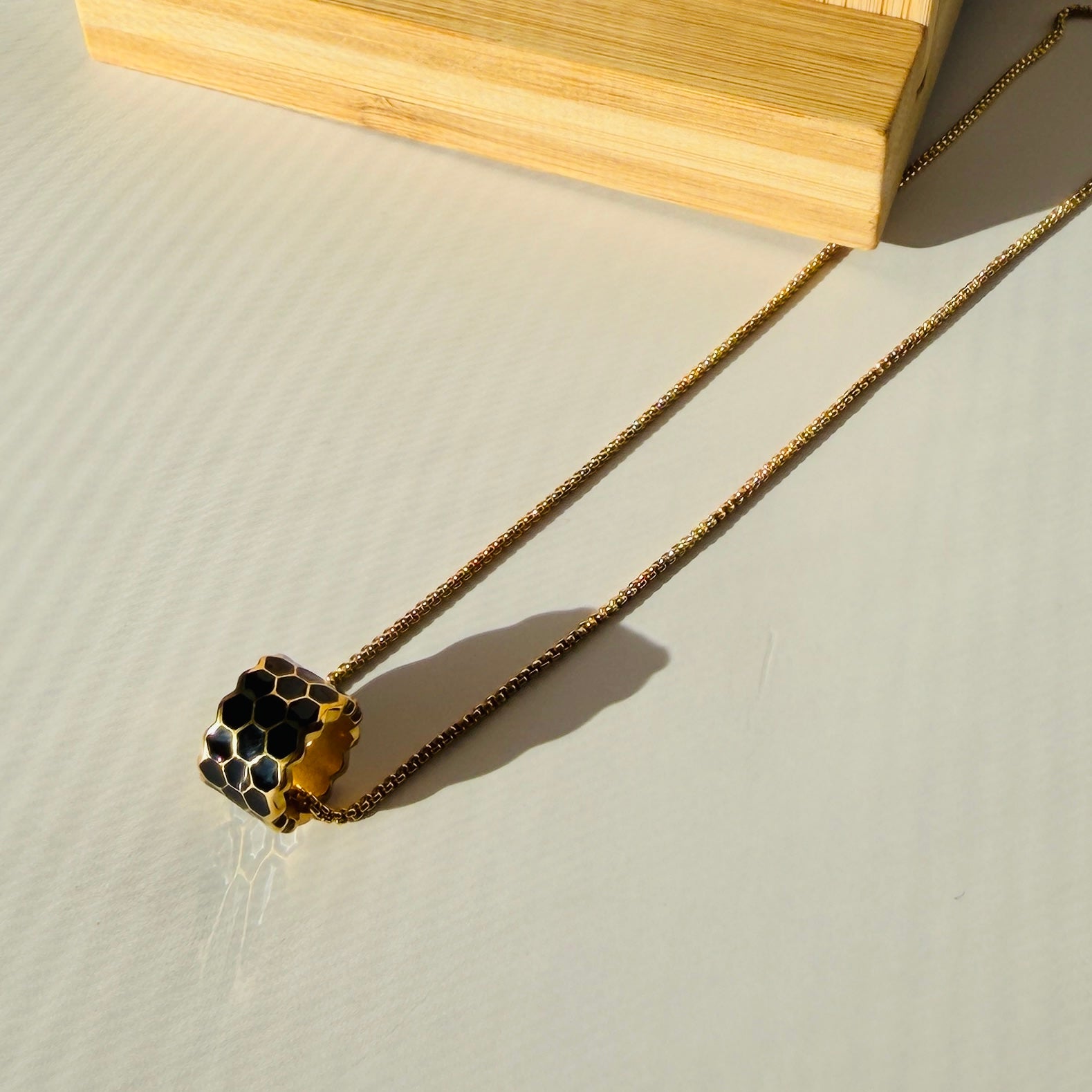 Black Onyx/Enamel Cylinder Beehive style Pendant Necklace – Gold Toned & Tarnish Resistant