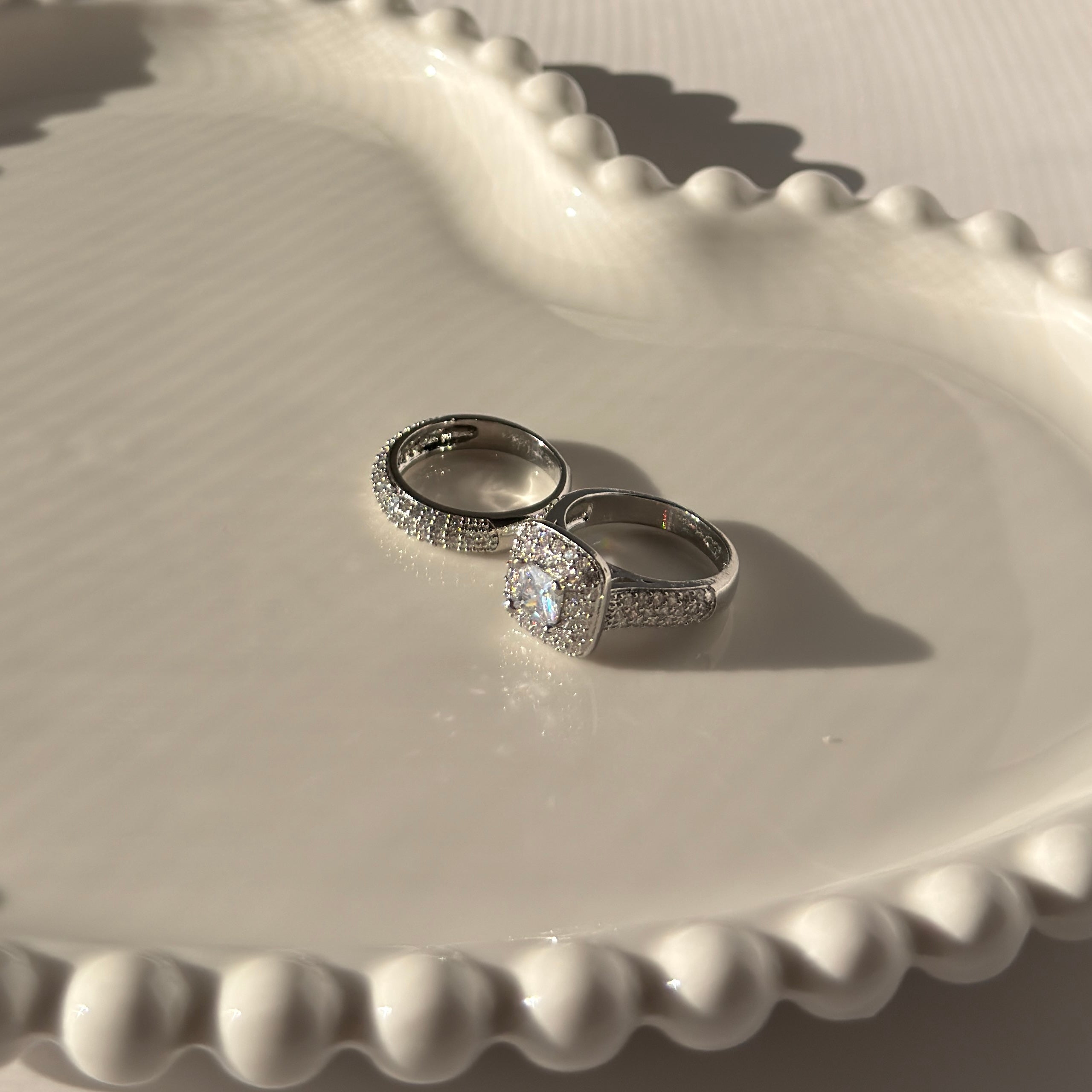 Double ring with silver plating