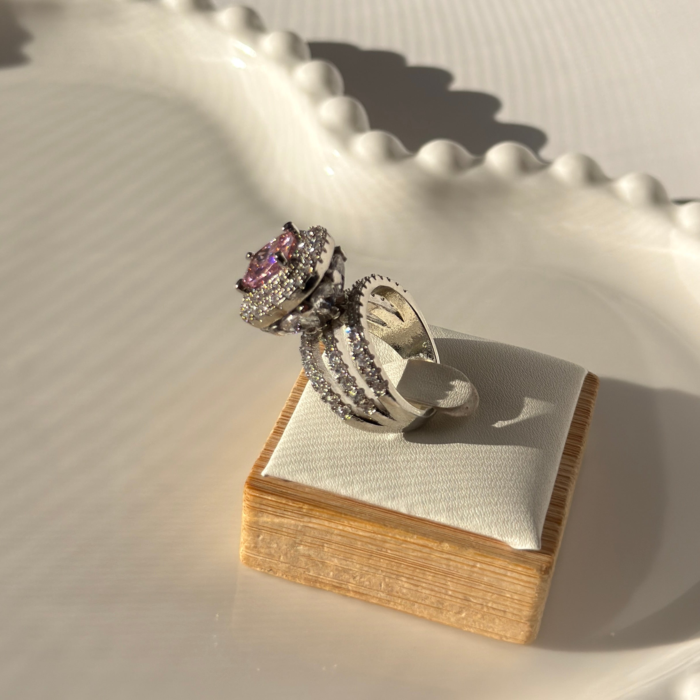 Silver plated ring with heightened stone in elegant colors